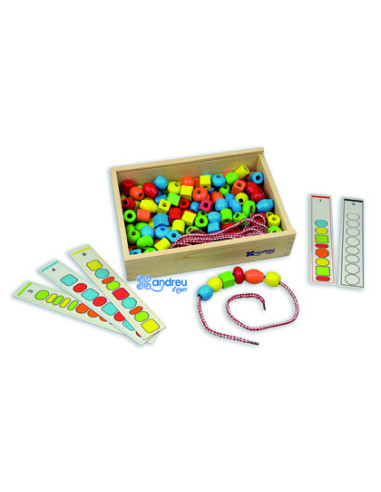 Juego andreutoys formas para ensartar + 10 cordones + 10 plantillas caja de 150 unidades surtidas